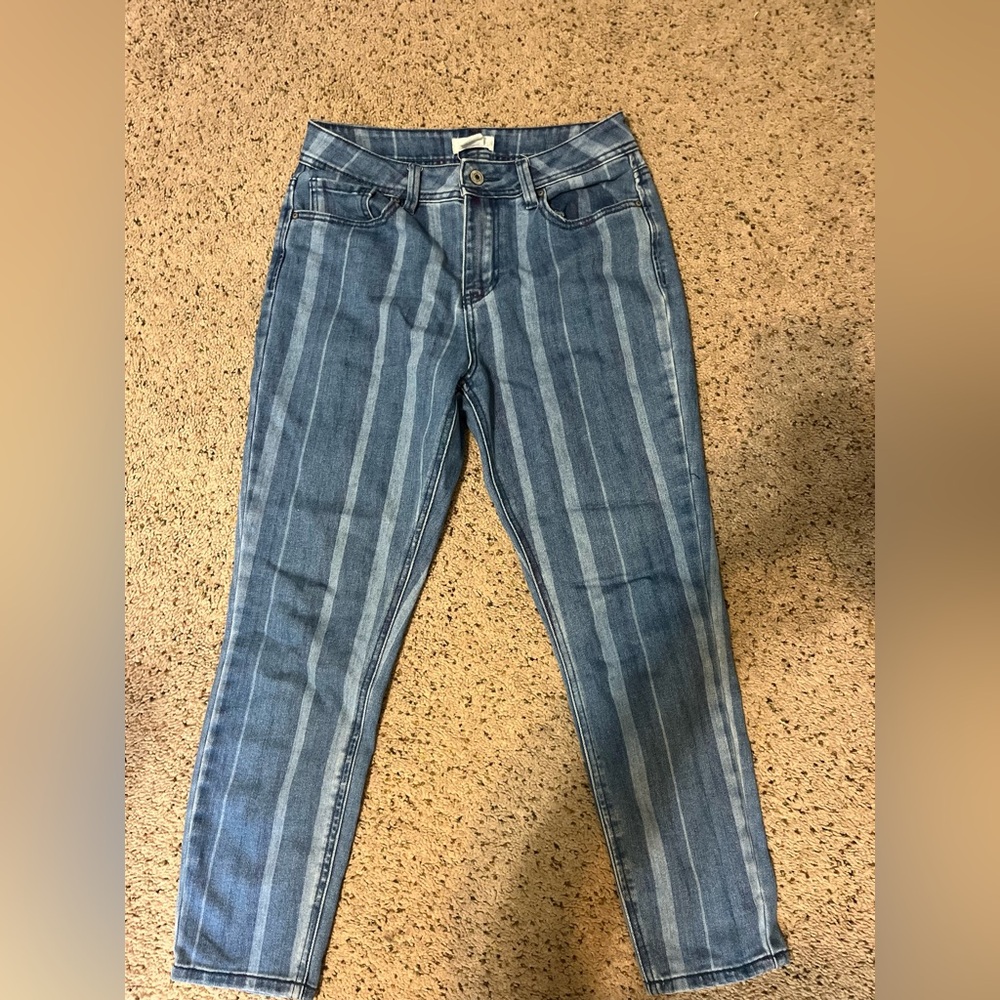 Sky and Sparrow Stripped Jeans in Junior size 7
